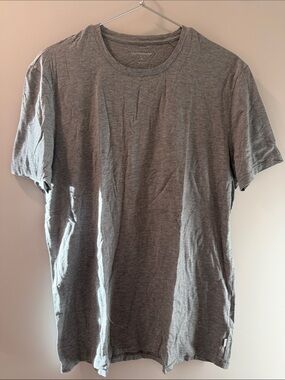 Autograph Men's Heather Gray Crew Neck Short Sleeve Tee